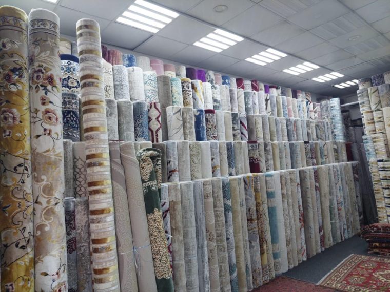 Al Salem carpet shop is known between the shops in Al Mina because has a wide range of different kinds of carpets to please all carpet lovers